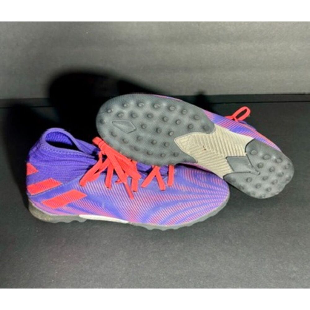Adidas Nemeziz Turf Soccer Shoes Youth 3.5 Purple Red TF Football Cleats
